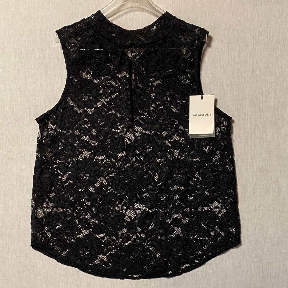 LAST CALL!!Who What Wear Black Lace Sleeveless Camisole NWT